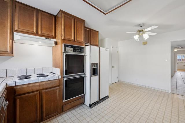 754 Vasques Drive, Half Moon Bay CA: https://media.crmls.org/mediaz/6f02c10b-72c4-403e-8583-298c53049dba.jpg