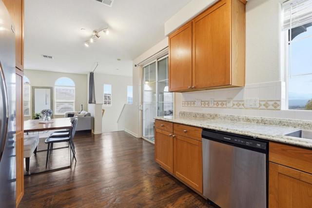 568 Altino Boulevard, San Jose CA: https://media.crmls.org/mediaz/6f03258a-4342-4787-890f-477d2dd96fe4.jpg