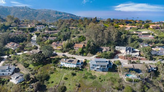 Image 43 of 50 For 7901 Avenida Kirjah  Apn: 346-8