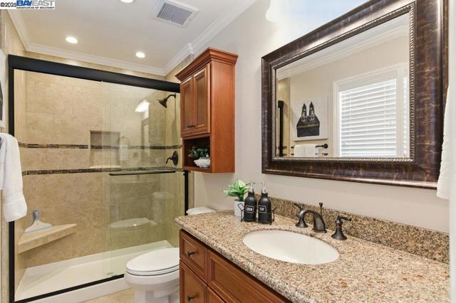 2680 Marina Ave., Livermore CA: https://media.crmls.org/mediaz/6f0409cd-4fc1-4968-b5d5-5ec5f67f1107.jpg