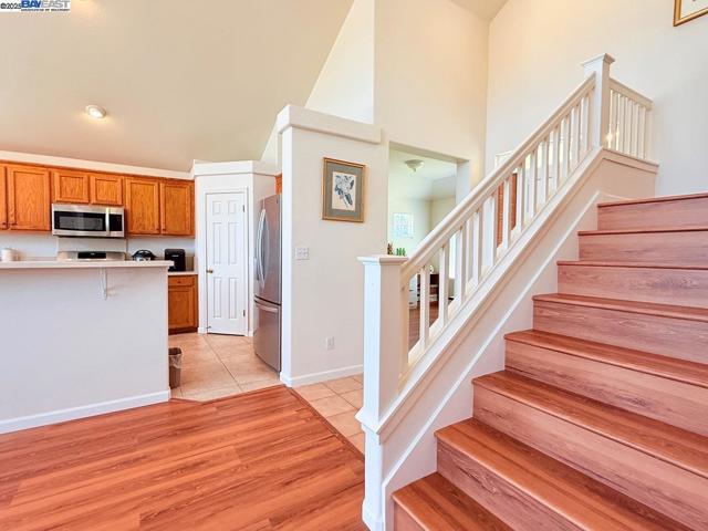1322 Emerson Dr, Pittsburg CA: https://media.crmls.org/mediaz/6f0517f8-08c5-4525-8859-e24dcfda0aaf.jpg