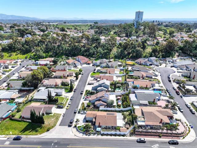 Detail Gallery Image 16 of 23 For 1402 Ohara Ct, San Diego,  CA 92114 - 3 Beds | 2 Baths