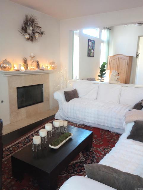 Detail Gallery Image 9 of 54 For 5544 Mill Creek Rd, San Diego,  CA 92130 - 4 Beds | 3 Baths