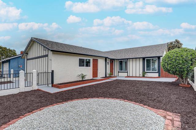 1320 Vinca Way, San Diego CA: https://media.crmls.org/mediaz/6f080db3-eab4-4ef0-b929-36e246af0b93.jpg