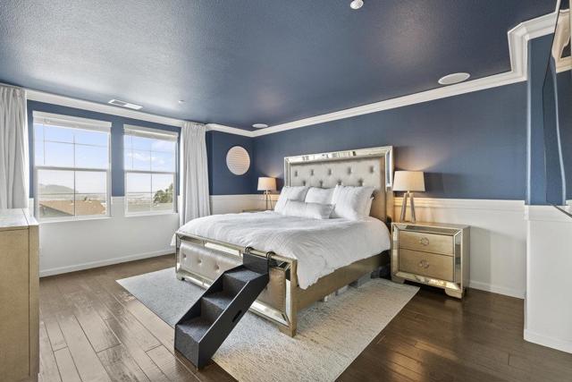 978 Martin Trail, Daly City CA: https://media.crmls.org/mediaz/6f08480b-8c63-4717-8250-55f4399fd9a8.jpg
