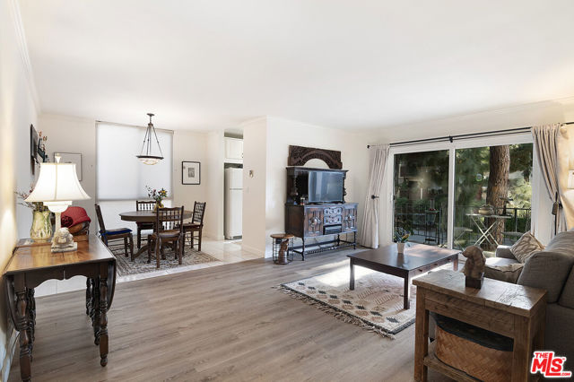 2 Bed Home for Sale in Culver City, California