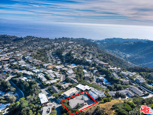 Drew Fenton | 1127 Lachman Lane Pacific Palisades CA | MLS: 6876305