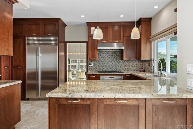 Detail Gallery Image 10 of 74 For 4170 Andros Way, Oceanside,  CA 92056 - 3 Beds | 3/1 Baths