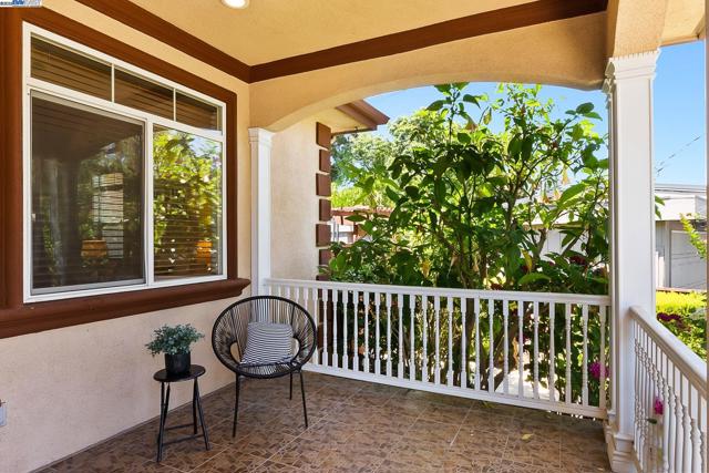 1673 Richardson Court, Concord CA: https://media.crmls.org/mediaz/6f0a6846-f310-43b0-9c03-634a356f0d52.jpg