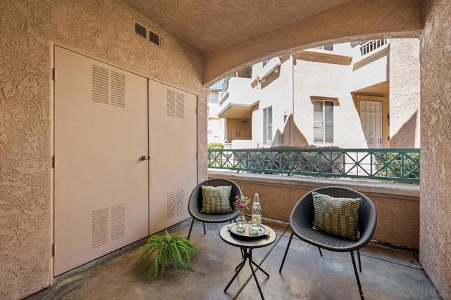 11450 Via Rancho San Diego, El Cajon, California 92019, 2 Bedrooms Bedrooms, ,2 BathroomsBathrooms,Condominium,For Sale,Via Rancho San Diego,250016923SD