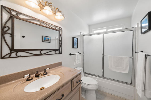 72516 Sandstone Lane, Palm Desert CA: https://media.crmls.org/mediaz/6f0af9a0-b2cc-4b63-a040-85555ab7e05b.jpg