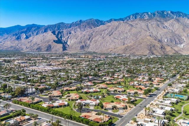 737 N Madrid Circle, Palm Springs, CA 92262