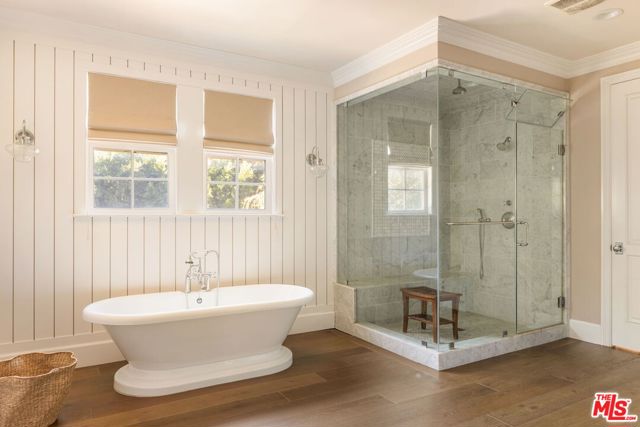 Image 16 of 23 For 4505 Morella Avenue