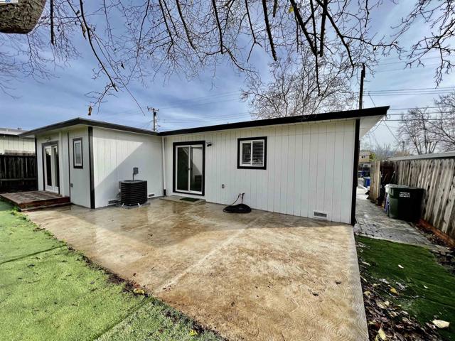 2847 Avon, Concord CA: https://media.crmls.org/mediaz/6f0c93e9-e8a3-4fbf-b009-14b85e8b7f97.jpg