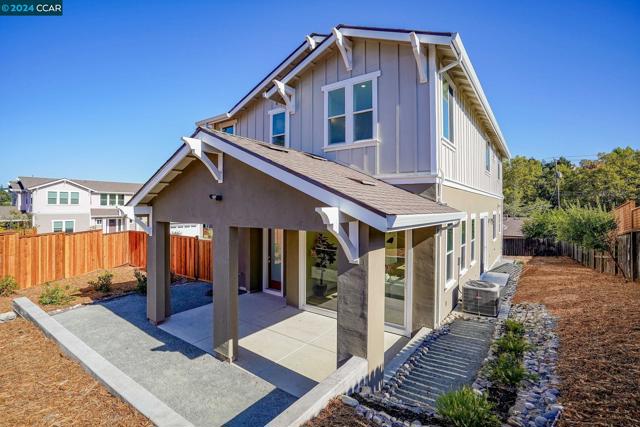 Image 30 of 33 For 207 Valley View Pl