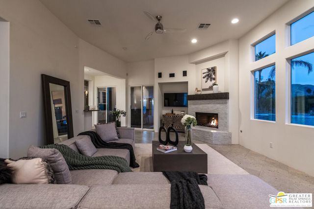 64395 Via Risso, Palm Springs, CA 92264