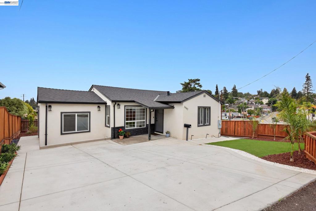 3447 Seven Hills Rd