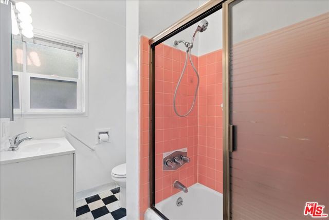 3734 Sawtelle Boulevard, Los Angeles CA: https://media.crmls.org/mediaz/6f0eb079-6a3e-4a12-86bc-0867aa733bb1.jpg