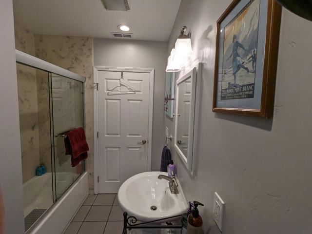 3039 Andrade Avenue, Richmond CA: https://media.crmls.org/mediaz/6f0f2250-f142-49db-b699-b505a259030a.jpg