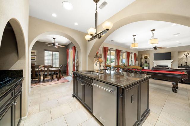 52540 Vino, La Quinta CA: https://media.crmls.org/mediaz/6f0f5767-2b8d-4776-a195-3ff44e94a9aa.jpg