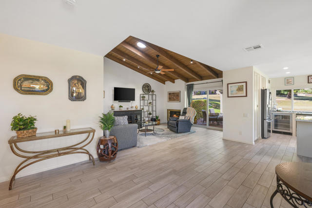 72620 Rolling Knoll Drive, Palm Desert, CA 92260