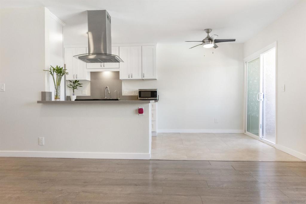 9504 Carroll Canyon Rd - photo 9