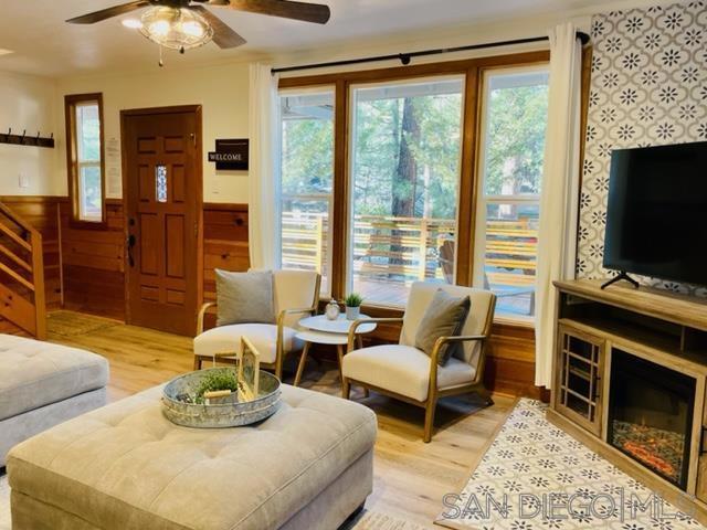 41489 Comstock Ln, Big Bear CA: https://media.crmls.org/mediaz/6f12868a-04a7-4104-aab6-eea5aed7a47a.jpg