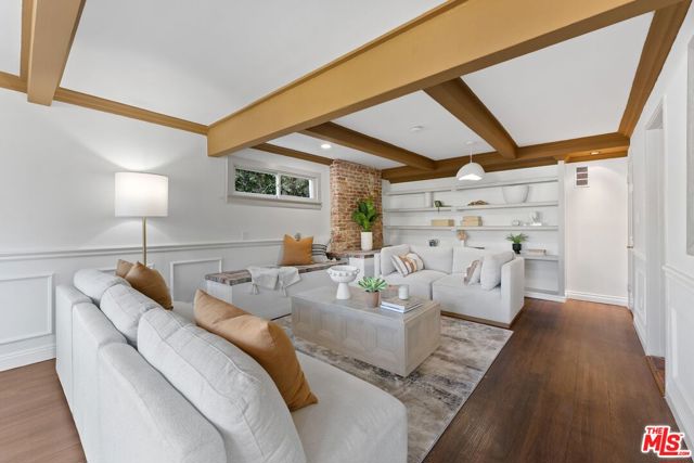 10320 Mississippi Avenue, Los Angeles CA: https://media.crmls.org/mediaz/6f142fad-329c-4973-b687-5f203d7310da.jpg