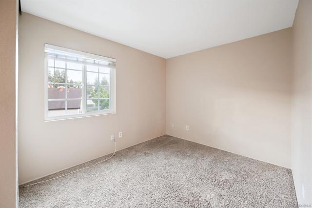 2714 Crownridge Ln, Spring Valley CA: https://media.crmls.org/mediaz/6f157fcd-5cf3-49e0-be44-e4bb1d7a5bd3.jpg