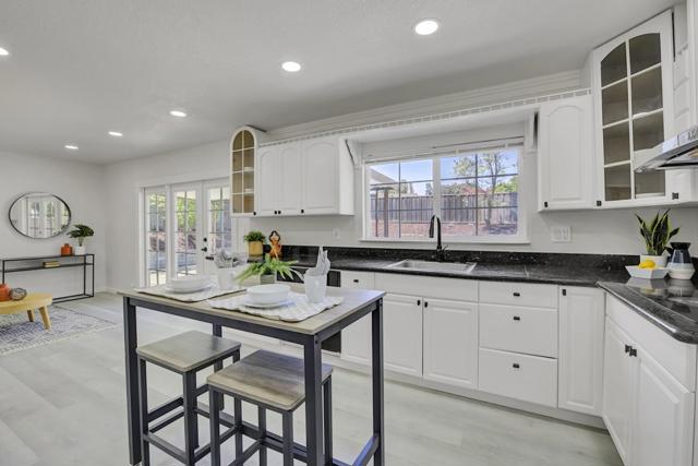 3517 Dahill Court, San Jose CA: https://media.crmls.org/mediaz/6f167d28-86f9-4765-8b85-c6bce81726a4.jpg