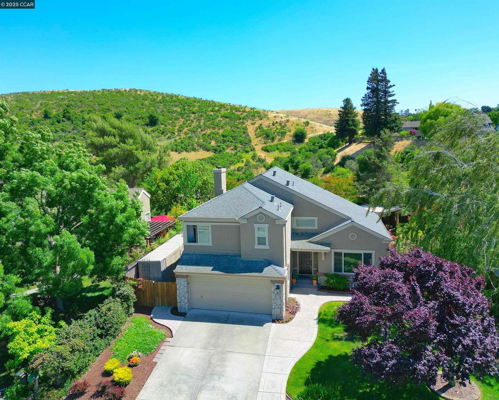 594 Morning Glory Dr