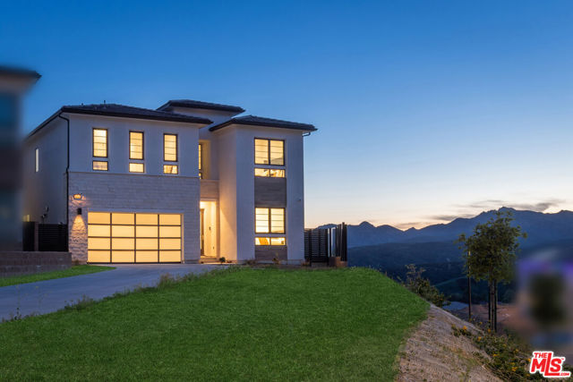 20668 W Hummingbird Court, Porter Ranch CA: https://media.crmls.org/mediaz/6f19d804-f023-467d-8f1a-4816602c8a85.jpg