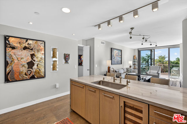 1755 Ocean Avenue, Santa Monica CA: https://media.crmls.org/mediaz/6f1b79cb-dcc6-4e97-8bb9-3f9a1c9d5ed2.jpg
