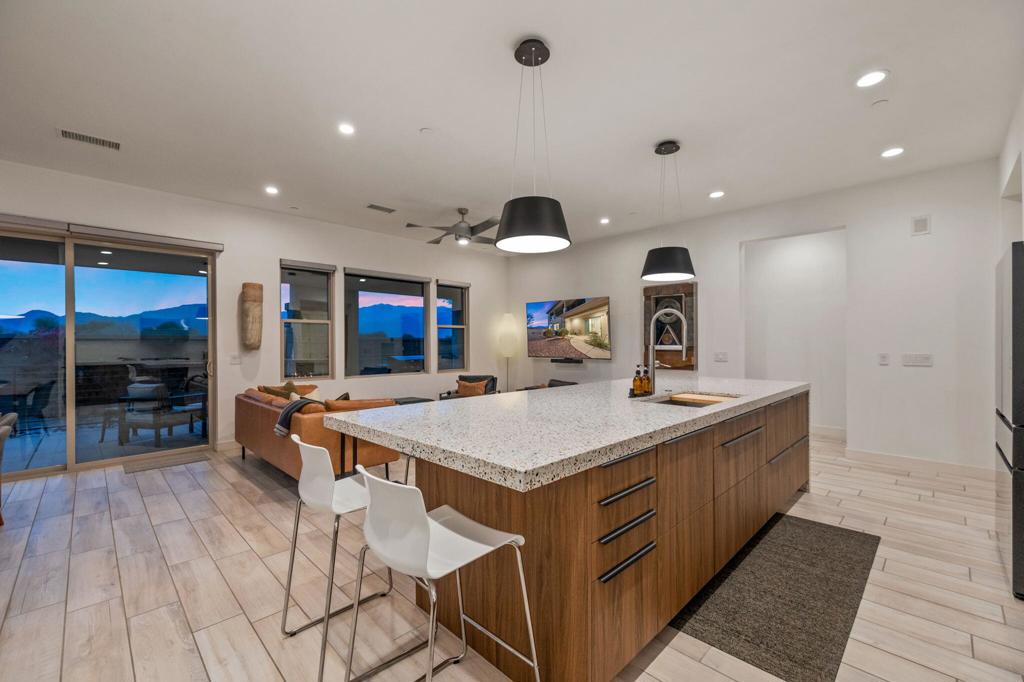 MLS #219138683DA image #2