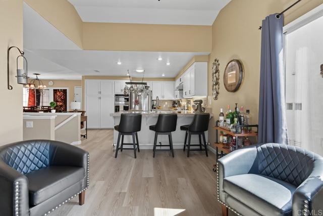 Detail Gallery Image 12 of 44 For 1814 Centennial Way, Escondido,  CA 92026 - 4 Beds | 3 Baths