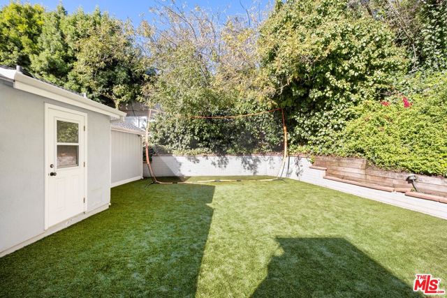 Drew Fenton | 1456 Roscomare Road Los Angeles CA | MLS: 7527117 Drew Fenton | 1456 Roscomare Road Los Angeles CA | MLS: 7527117