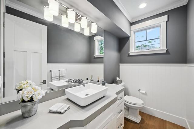Image 11 of 33 For 318 Oakwood Boulevard