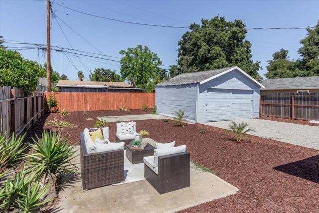 535 Menker Avenue, San Jose CA: https://media.crmls.org/mediaz/6f1e3a75-69a3-44ce-8aee-a5c09fde00f9.jpg