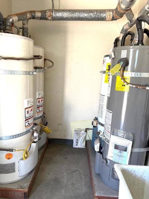 1270 Civic Center Drive, Santa Clara CA: https://media.crmls.org/mediaz/6f1e82b1-fbc0-45b1-a836-717224d84f46.jpg