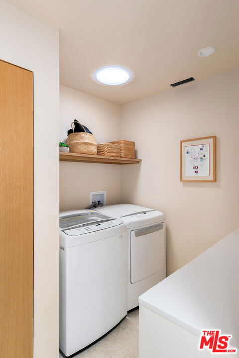 1309 Keniston Avenue, Los Angeles CA: https://media.crmls.org/mediaz/6f1e9320-2668-4d53-a22d-0a601c2749db.jpg