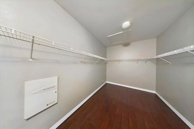 2300 Thorncroft Circle, Palmdale CA: https://media.crmls.org/mediaz/6f1e9b42-21bd-456b-baea-f0bd932c82cc.jpg