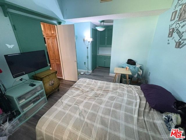 2 Bed Home for Sale in Newhall, California