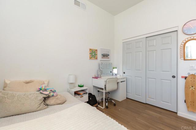 229 Holly Road, El Cajon CA: https://media.crmls.org/mediaz/6f2048b4-50ae-46e5-8a2c-62b637afa90c.jpg