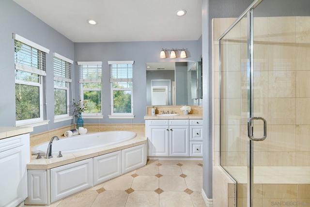 15504 Paseo Del Sur, San Diego CA: https://media.crmls.org/mediaz/6f211038-ccb3-43f8-92bc-f2c793077673.jpg