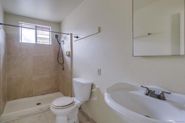 4410 12 Highland Ave, San Diego CA: https://media.crmls.org/mediaz/6f216bf2-8377-491c-b9c3-62d2c8d3af69.jpg