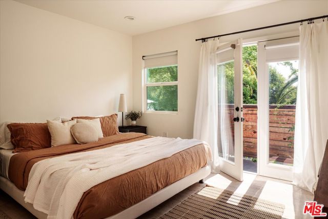 3746 Randolph Avenue, Los Angeles CA: https://media.crmls.org/mediaz/6f256b50-f017-40e6-9204-d4176b140695.jpg