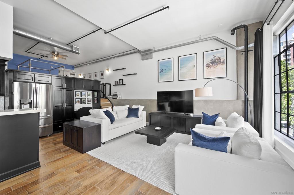 350 11th Ave.
