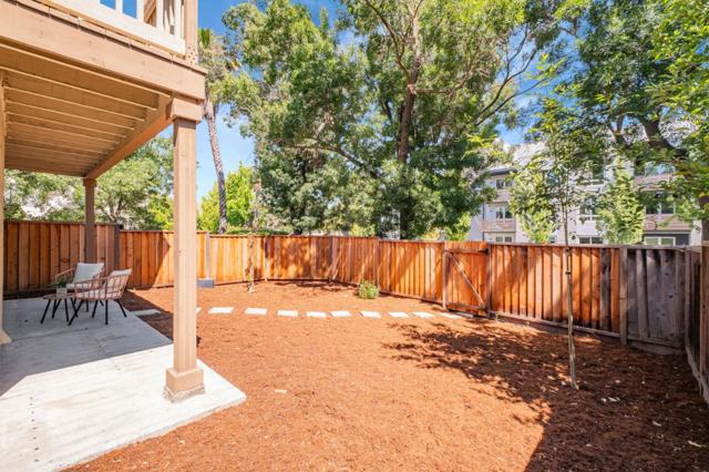941 Huntington, Fremont CA: https://media.crmls.org/mediaz/6f269a51-5eb4-4f3c-8d38-b773a2659698.jpg
