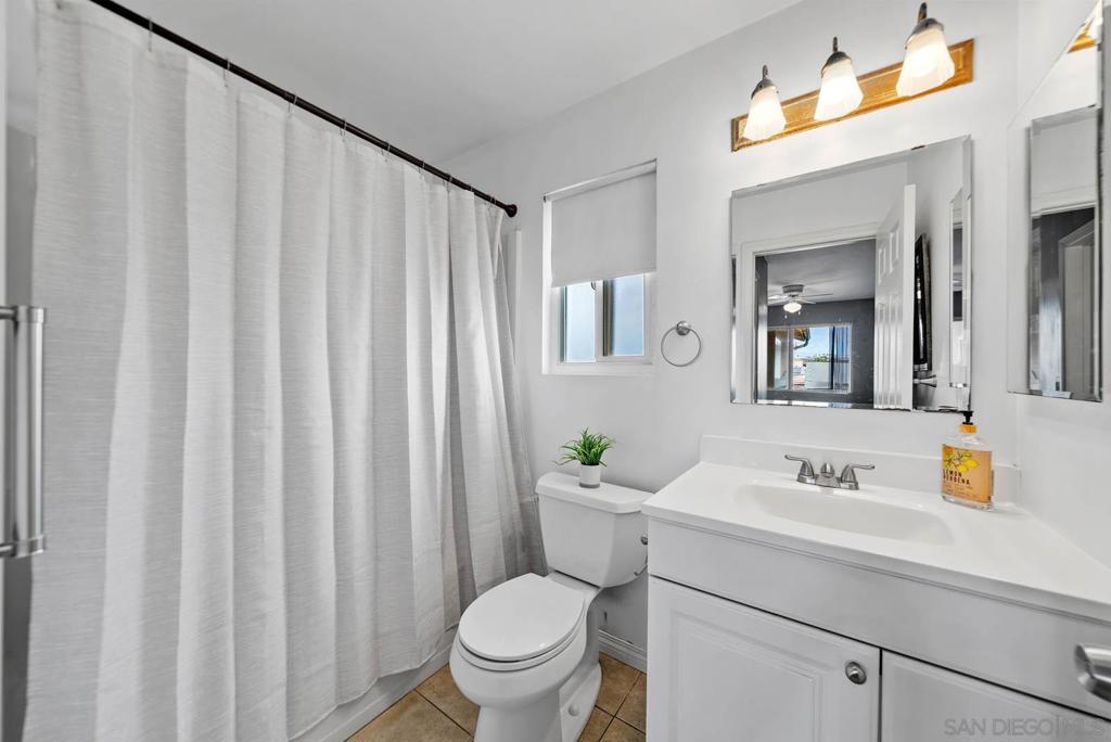 MLS #250036689SD image #12