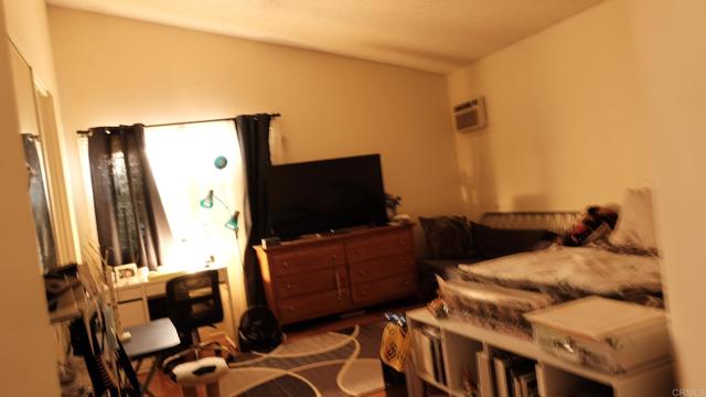 124 Palawan Way, San Diego CA: https://media.crmls.org/mediaz/6f285568-565b-4e75-8101-0bd782df86eb.jpg